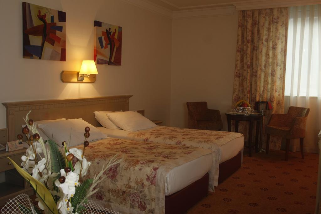Grand Medya Hotel Istambul Extérieur photo